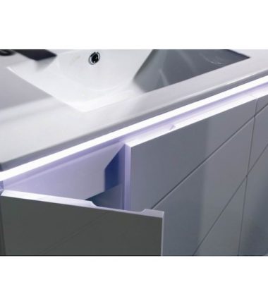 ДОЛЕН PVC ШКАФ ЗА БАНЯ ICP 9046 LED